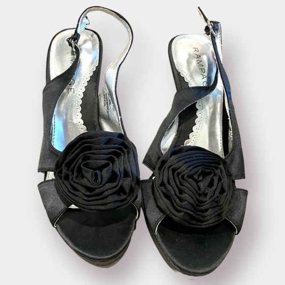 Rampage Black Satin Rosette Heels Sandal Size 8.5 - Picture 1 of 10